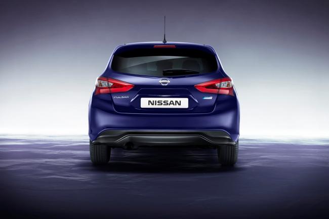 Exterieur_Nissan-Pulsar-2014_2