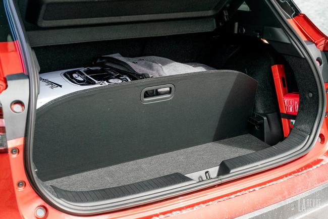 Interieur_nissan-qashqai-e-power-190ch-tekna_5