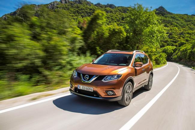 Exterieur_Nissan-X-TRAIL-2014_15