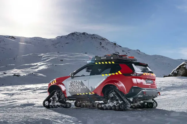 Nissan X-Trail Mountain Rescue : des chenilles sur les pistes