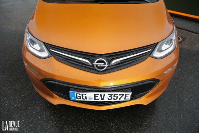 Exterieur_Opel-Ampera-E-2017_5