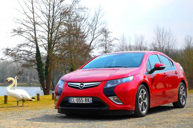 Exterieur_Opel-Ampera_13