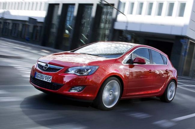 Exterieur_Opel-Astra-2010_3