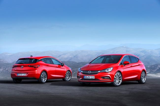 Exterieur_Opel-Astra-2015_7