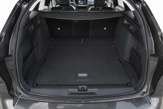 Interieur_opel-astra-sports-tourer-turbo-130-essai_3