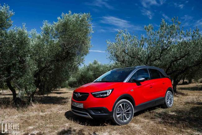 Exterieur_Opel-Crossland-X-1.2-Turbo-130_27