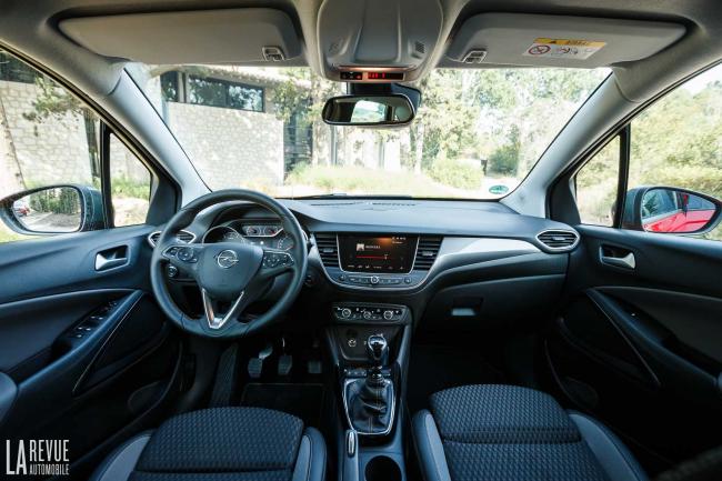 Interieur_Opel-Crossland-X-1.2-Turbo-130_49