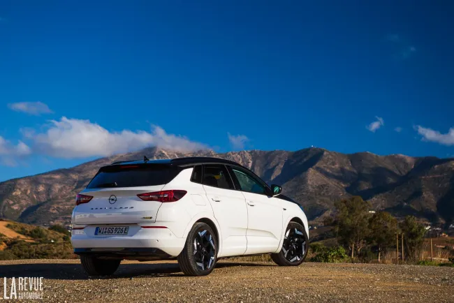 Le nouveau Grandland d’Opel, SUV 100 % électrique, sera bien produit en Allemagne