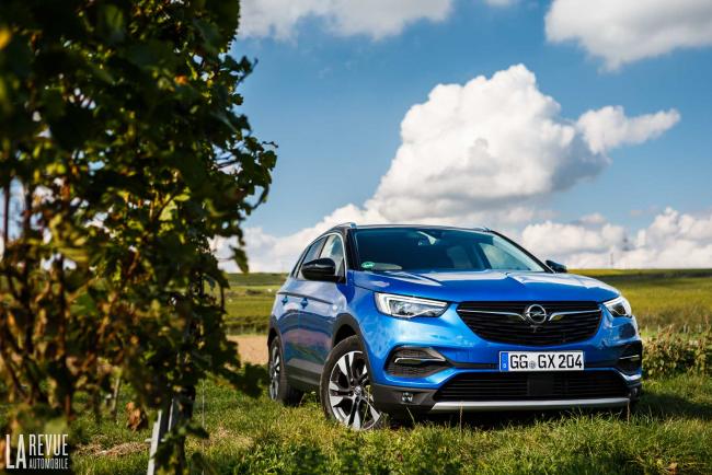 Exterieur_Opel-Grandland-X-1.2-Turbo-130_26