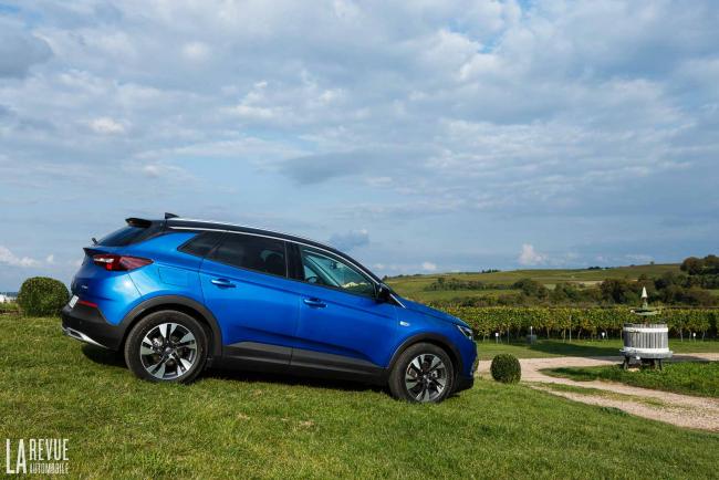 Exterieur_Opel-Grandland-X-1.2-Turbo-130_20