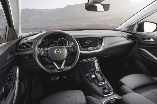 Opel Grandland X Hybrid4 : le renfort de l'électricité