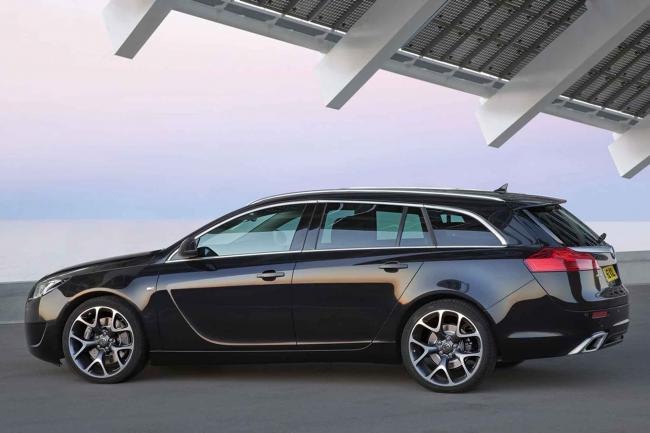 Exterieur_Opel-Insignia-OPC-Sports-Tourer_0