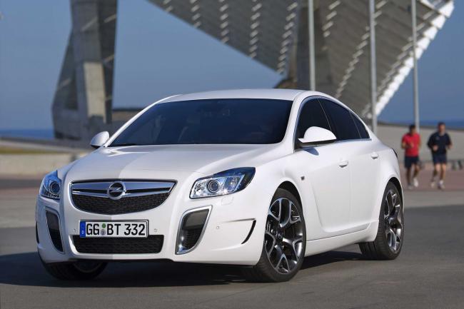 Exterieur_Opel-Insignia-OPC_0