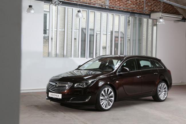 Exterieur_Opel-Insignia-Sports-Tourer_2