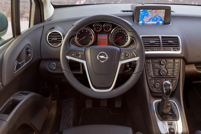 Interieur_Opel-Meriva-2014_18