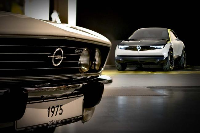 Opel Vizor : le futur est aux Invalides.