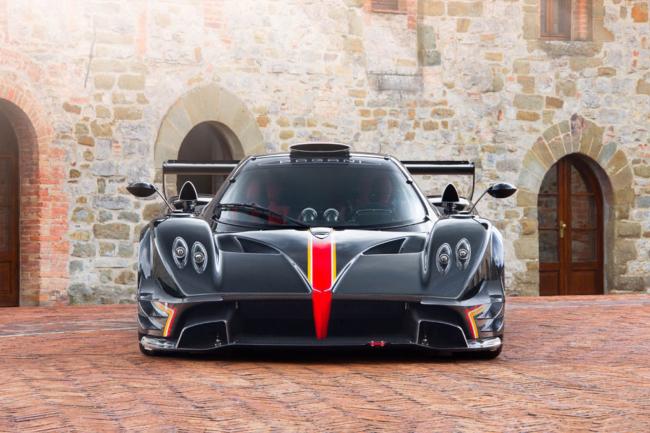 Exterieur_Pagani-Zonda-Revolucion_9