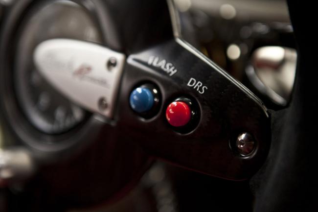 Interieur_Pagani-Zonda-Revolucion_13