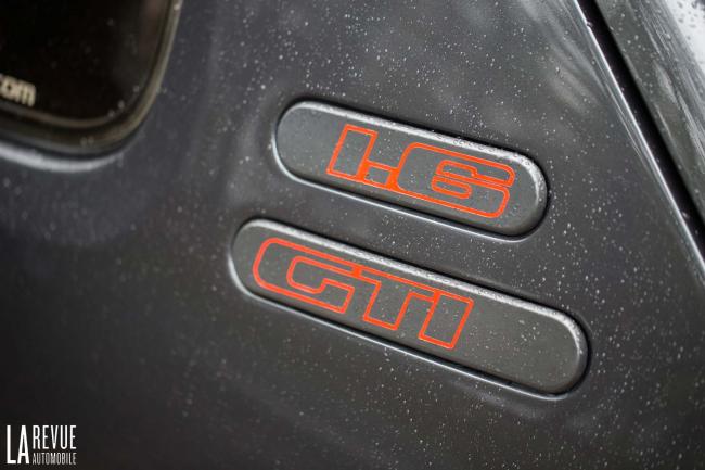 Exterieur_Peugeot-205-GTI-1.6_16