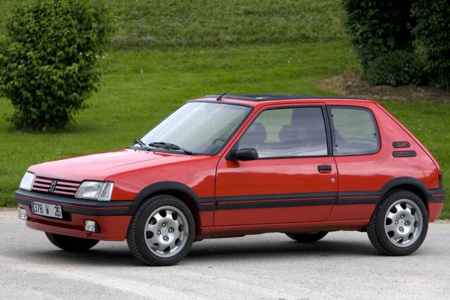 Exterieur_Peugeot-205-GTI_3