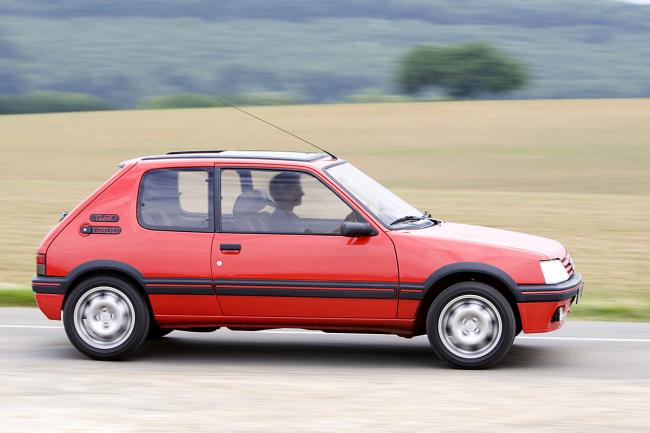 Exterieur_Peugeot-205-GTI_0