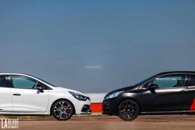 Exterieur_Peugeot-208-GTI-BPS-Renault-Clio-RS-Trophy_8