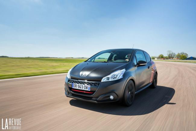 Exterieur_Peugeot-208-GTi-BPS_1