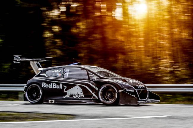 Exterieur_Peugeot-208-T16-PIKES-PEAK_2