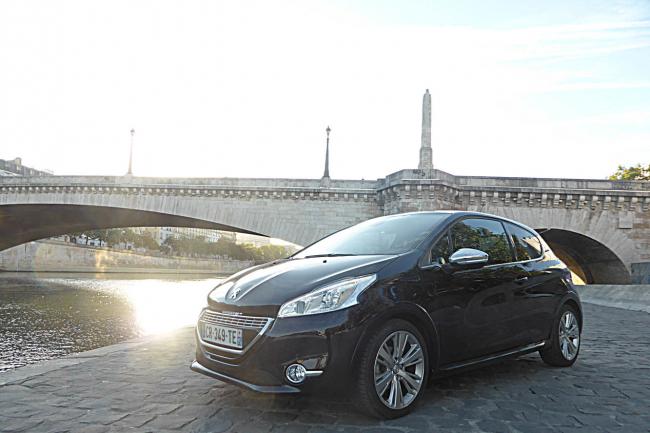 Exterieur_Peugeot-208-XY-e-HDi_0