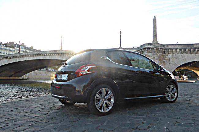 Exterieur_Peugeot-208-XY-e-HDi_1