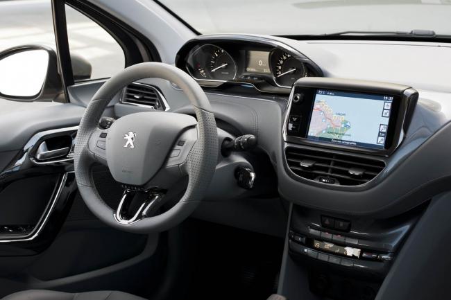 Interieur_Peugeot-208_40