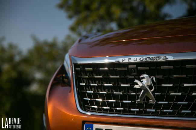 Exterieur_Peugeot-3008-BlueHDi-120_13