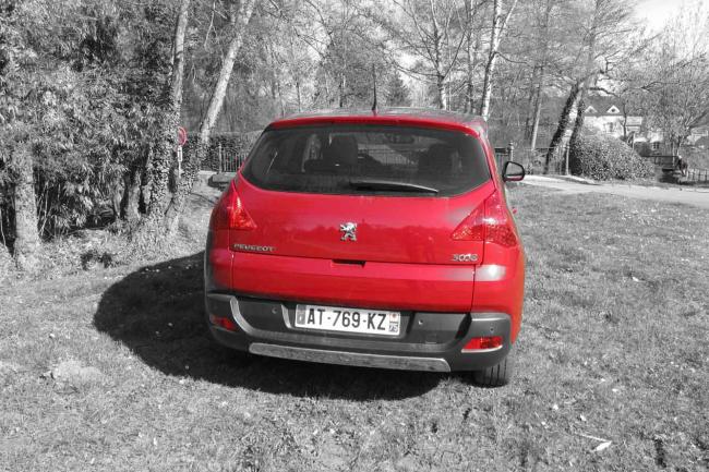 Exterieur_Peugeot-3008-HDI-Premium-Pack_3