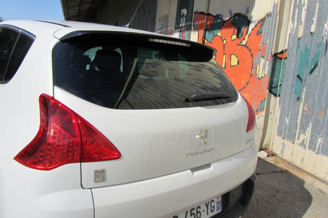 Exterieur_Peugeot-3008-Hybride-Diesel_14