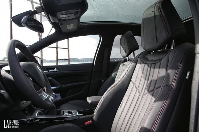 Interieur_Peugeot-308-GT_35