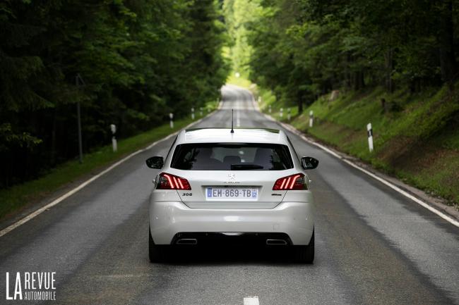 Exterieur_Peugeot-308-II-2017_21