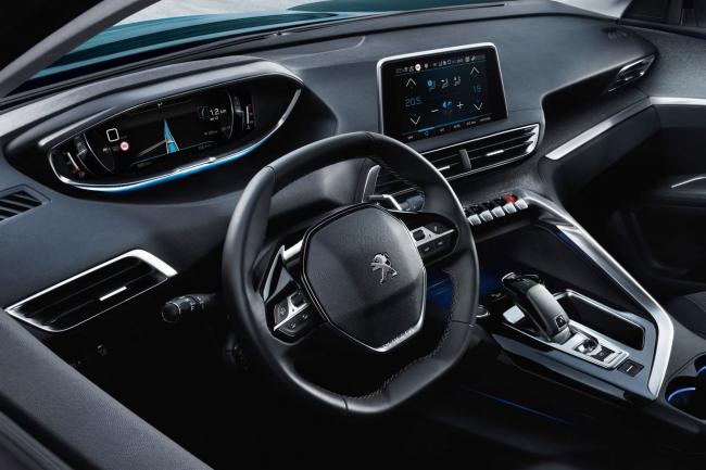 Interieur_Peugeot-5008-2017_14