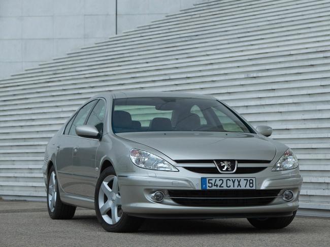 Exterieur_Peugeot-607_1