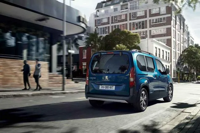 Leasing électrique : Opel Combo Electric, Peugeot E-Rifter, Citroën Ë-Berlingo