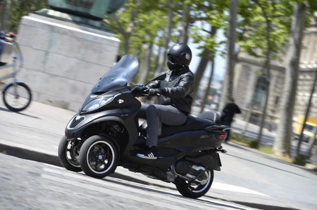 Exterieur_Piaggio-MP3-500-LT-ABS-ASR-Sport_1