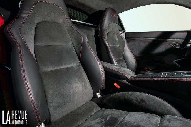 Interieur_Porsche-718-Cayman-GTS_32