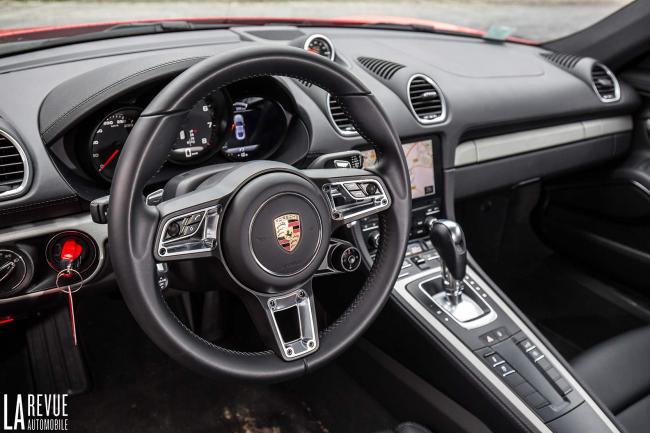 Interieur_Porsche-718-Cayman_27