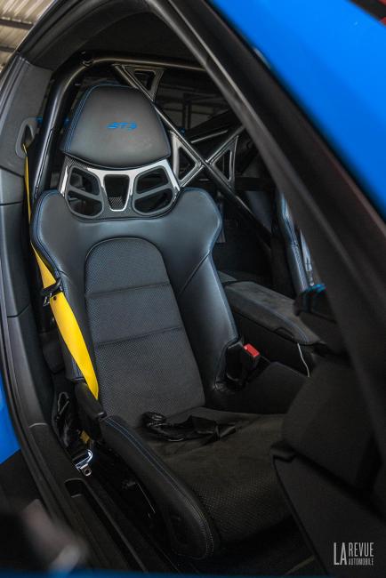 Interieur_porsche-911-gt3-essai_6