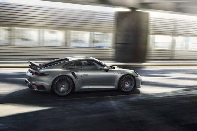 Porsche 911 Turbo S et le Porsche Active Aerodynamics