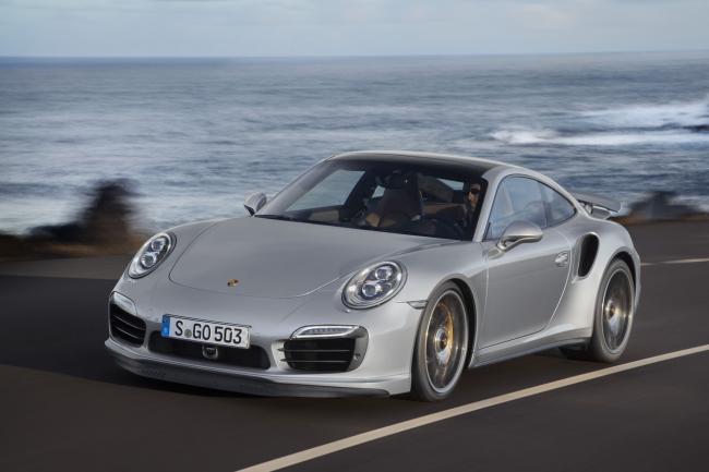 Exterieur_Porsche-911-Turbo-S_7