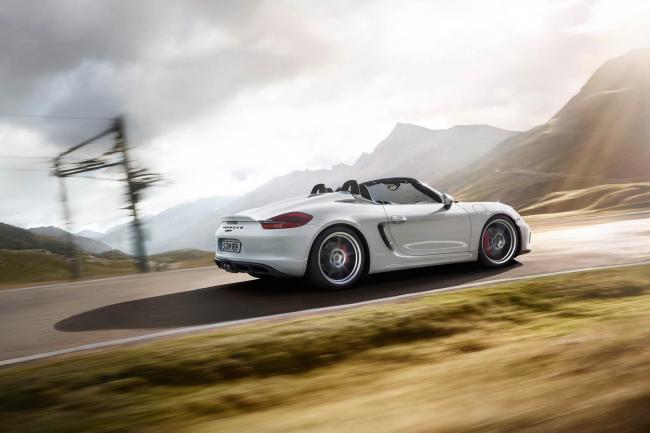 Exterieur_Porsche-Boxster-Spyder-2015_6