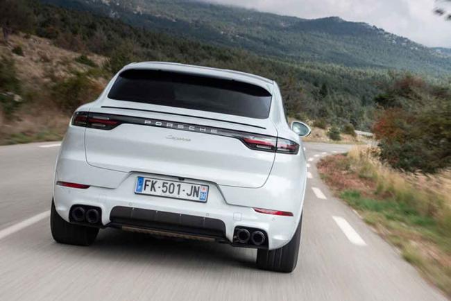 Essai Porsche Cayenne Coupé Turbo et Hybride : La bête et la verte !