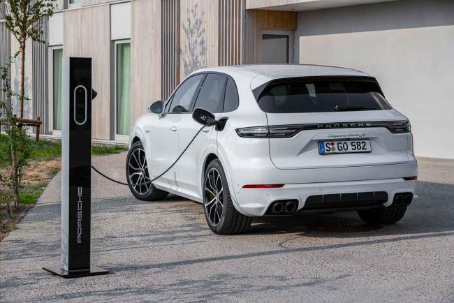 Exterieur_porsche-cayenne-turbo-s-e-hybrid_5