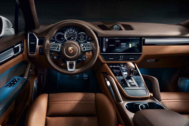 habitacle_porsche-cayenne-turbo-s-e-hybrid_1