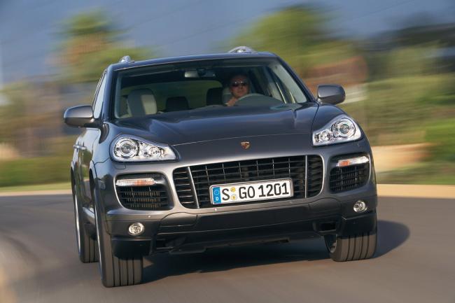 Exterieur_Porsche-Cayenne_10